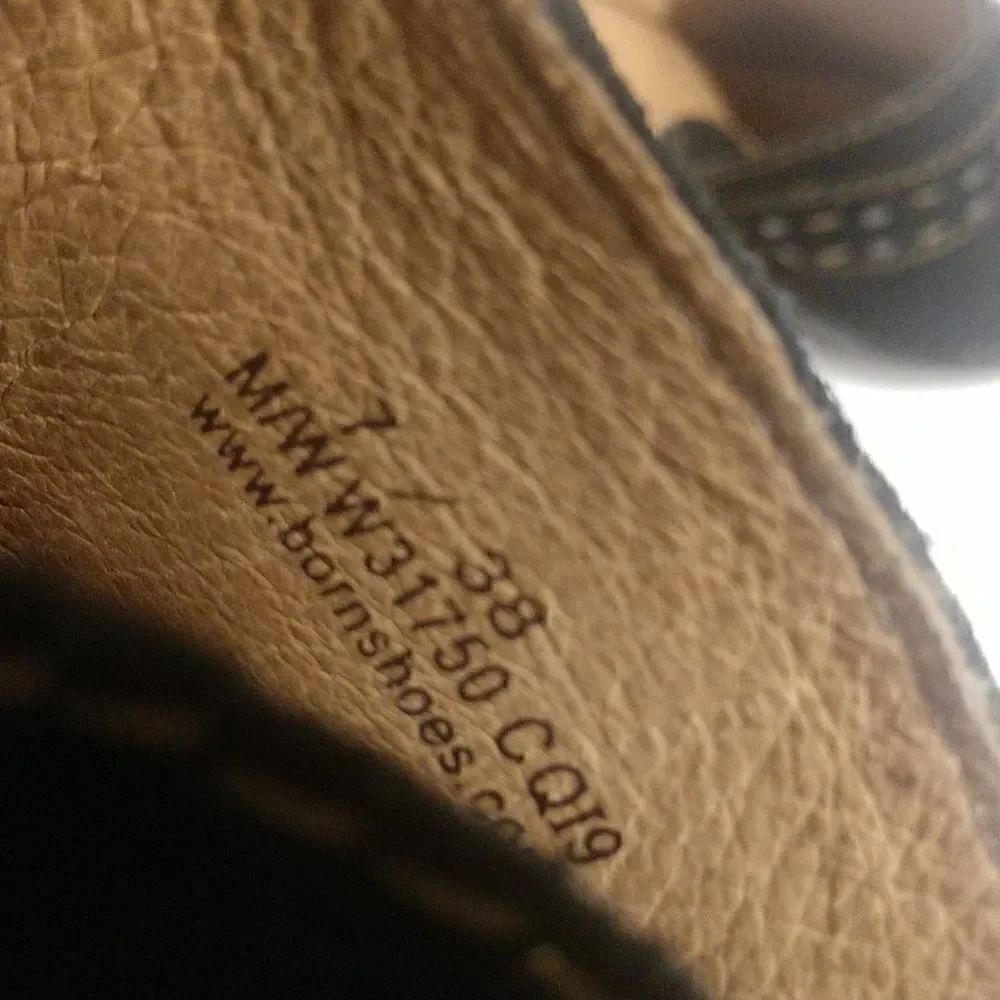 👍 Born Black Leather Mules Size 38.  S2 - Picture 9 of 9